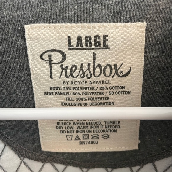 Pressbox by Royce Apparell UT quilted sweatshirt, Women’s Large - Picture 7 of 9